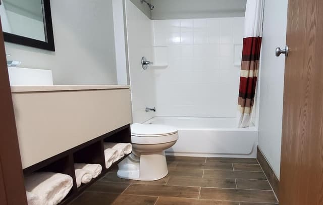 Deluxe Room, 2 Double Beds (Smoke Free)