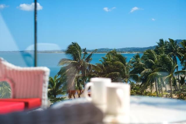 2 Bedroom Ocean / Partial view