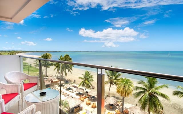 One-Bedroom Beach Front Suite