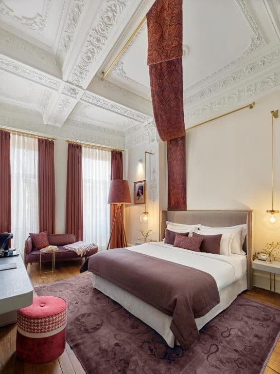 Premium Room with Istiklal Avenue View