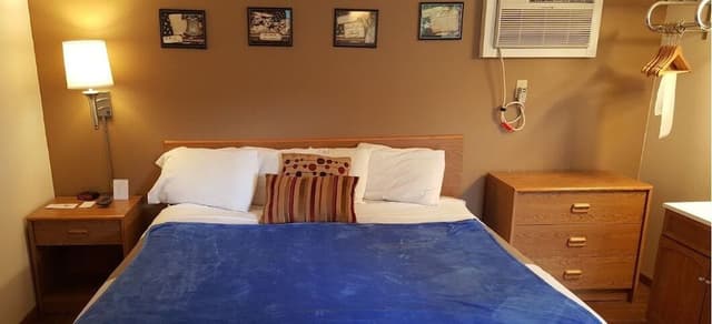 Room, 1 Queen Bed, Non Smoking