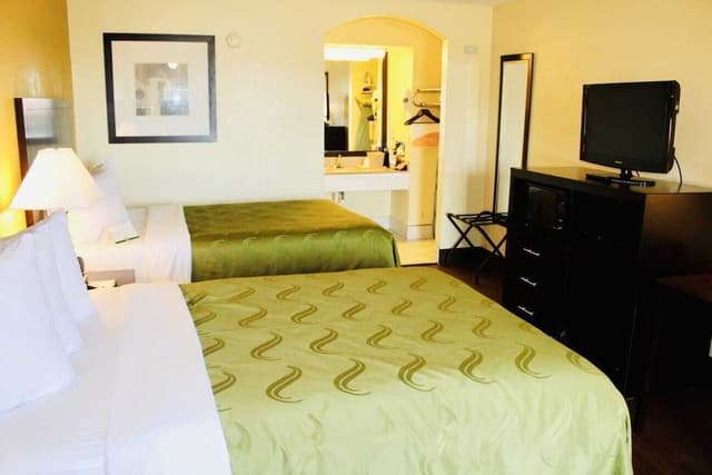 Standard Room, 2 Double Beds, Non Smoking