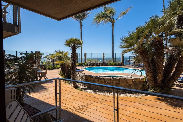 Oceanview Poolview King