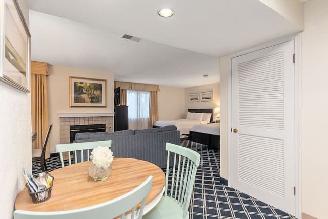 Luxury Studio Suite, Multiple Beds