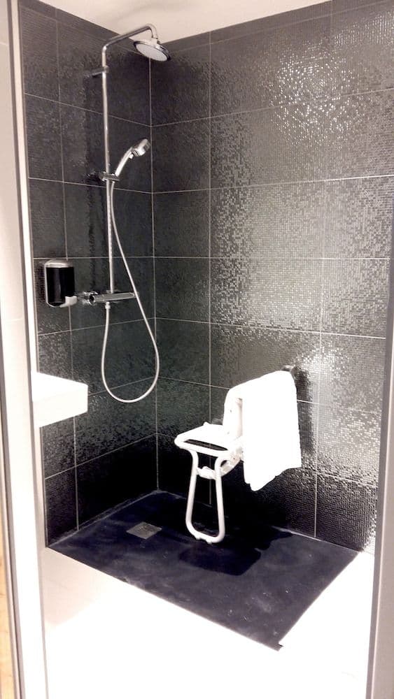 Standard Double Room, Ensuite