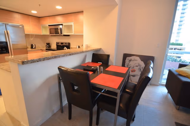2 Bedrooms, 2 Bathrooms, Terrace