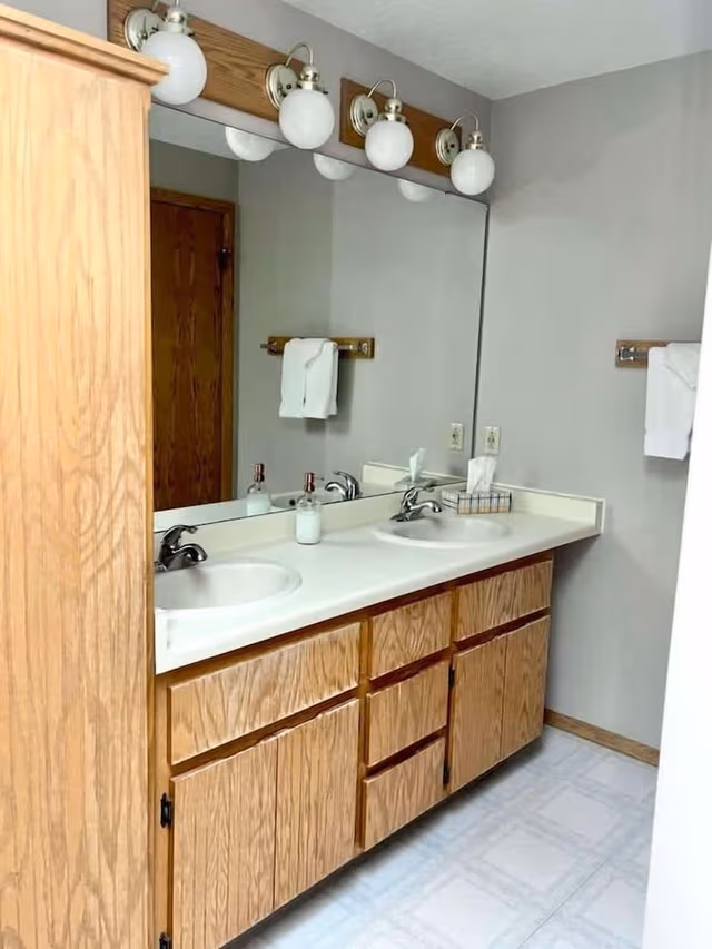 Condo, Multiple Beds, Fireplace, Garden View (Pointe Unit 203)