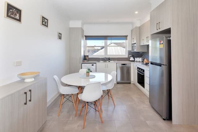 Grove St 2 Bedroom Apartment Ground Floor