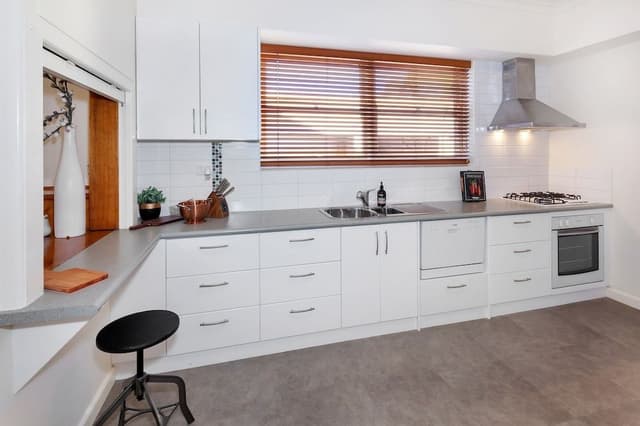 Grove St 2 Bedroom Apartment Ground Floor