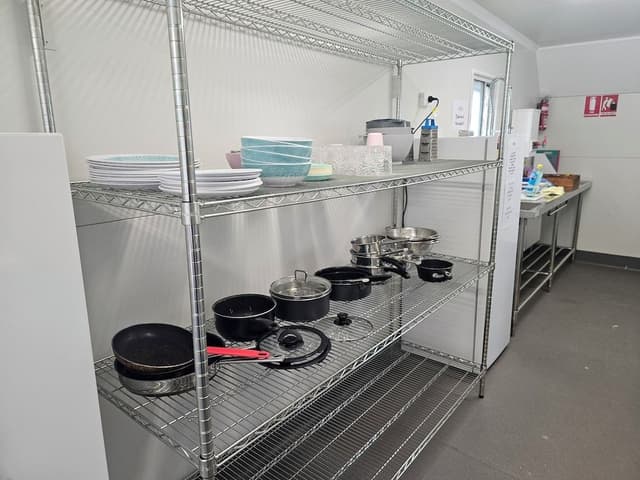 Compact Queen Van Room
