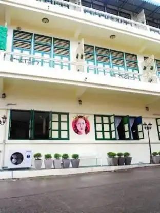 ศรีสมบูรณ์ โฮสเทล ศรีสมบูรณ์ โฮสเทล