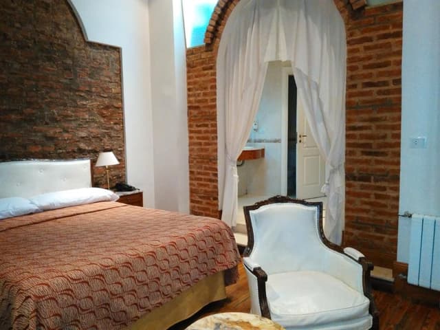 Suite with Spa Bath