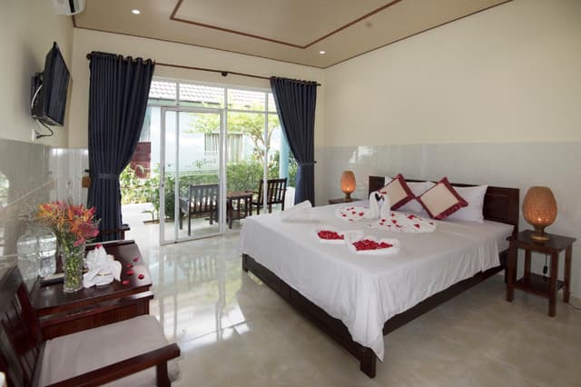 Double Bungalow