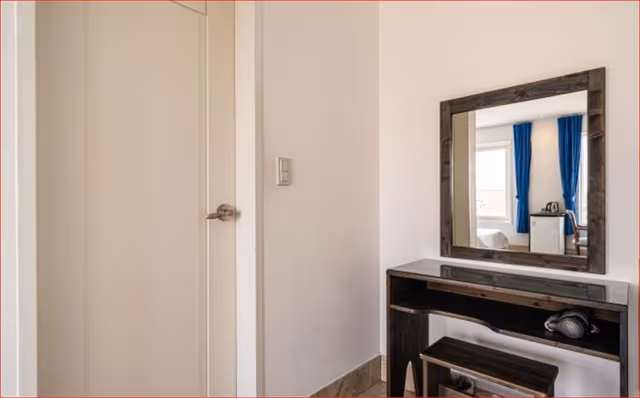 Mountain Suite (No Bathtub)