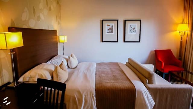 Junior Suite with Garden View