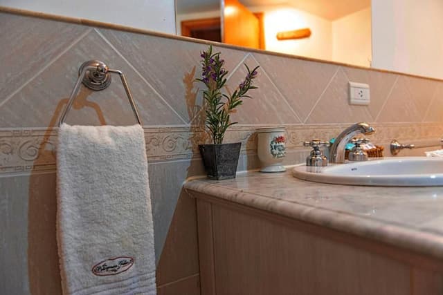 Suite with Spa Bath