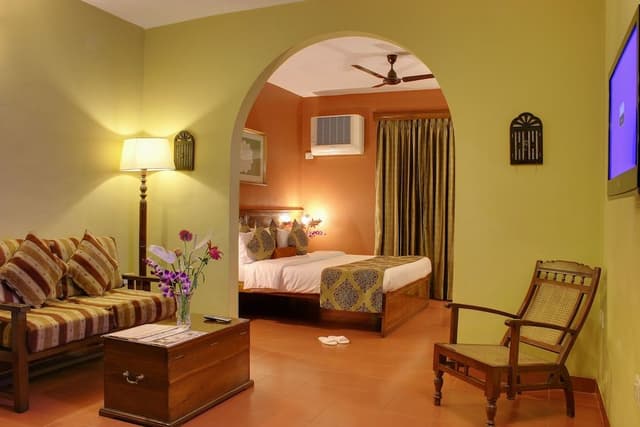 Standard Room, 1 Double or 2 Twin Beds