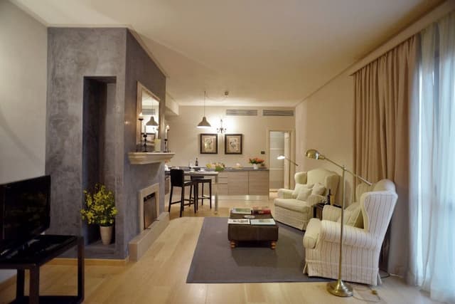 Classic Condo, 1 Bedroom