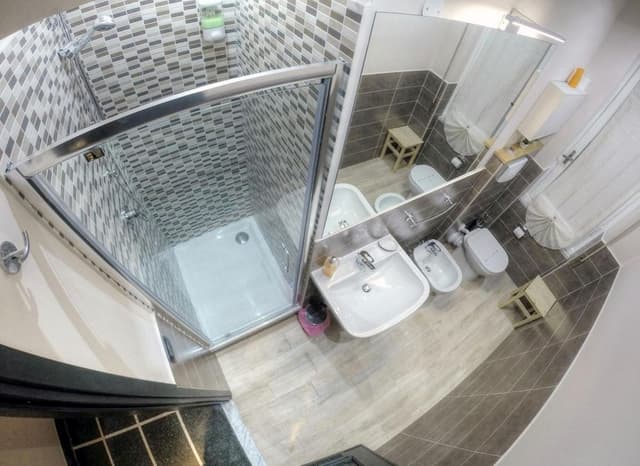 Double or Twin Room, Non Smoking, Private Bathroom (bagno esterno)