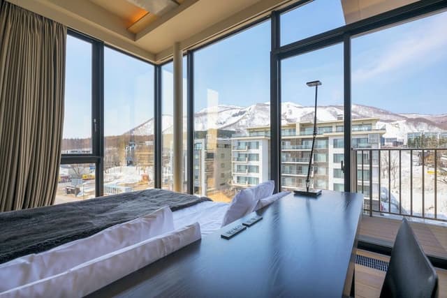 601 - Penthouse