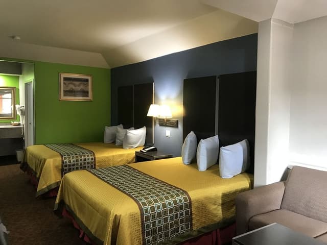 Deluxe Room, 2 Double Beds, Smoking