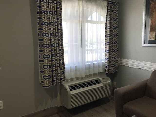 Deluxe Room, 1 King Bed, Smoking