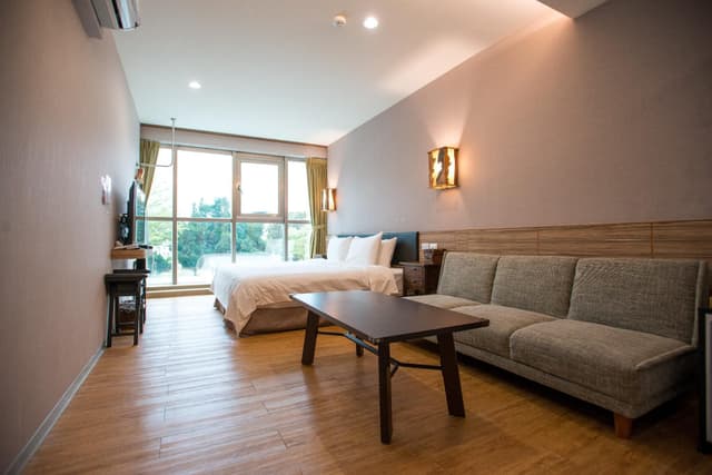 Elite Room