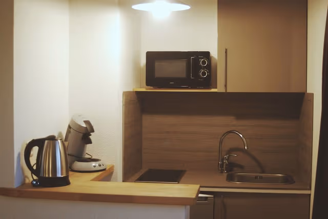 Economy Studio