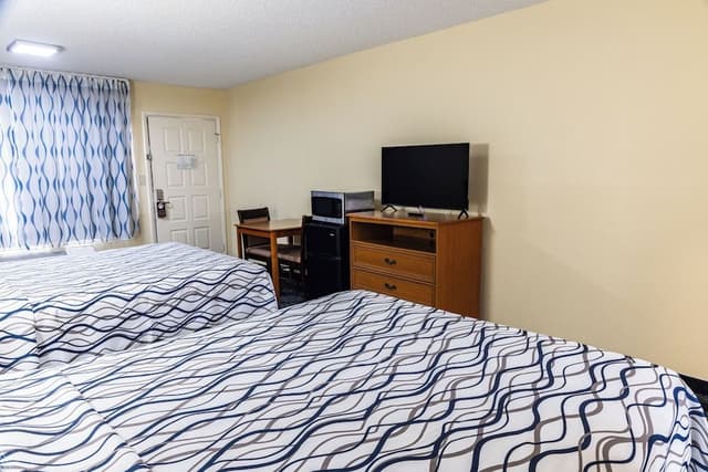 Standard Room, 2 Queen Beds