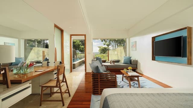 Heavenly Ocean View Pool Suite - 1 King Bed With Butler Service