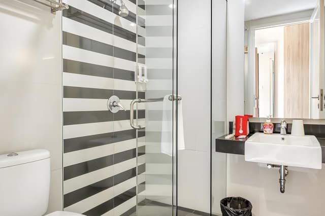 Superior Gold Suite