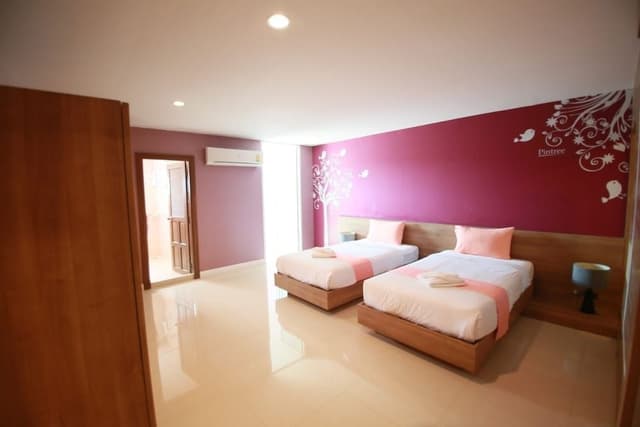 Suite B