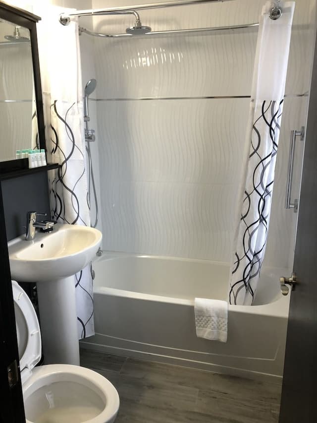 Suite, Multiple Beds (Two Bedroom Suite w/ Two Queens and O)