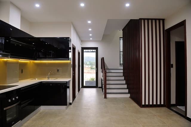 Exclusive Villa, 5 Bedrooms, Beachside