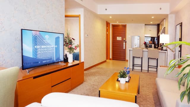 Business Suite Room