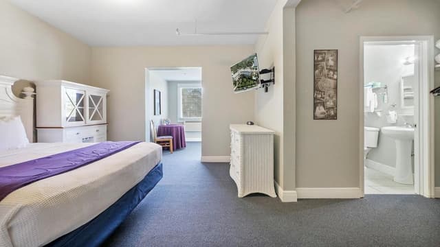 Signature Room
