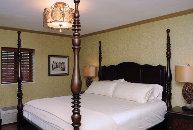 Signature Room, 1 King Bed