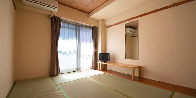 Japanese Style Room with 6-8 Tatami-mats, Annex