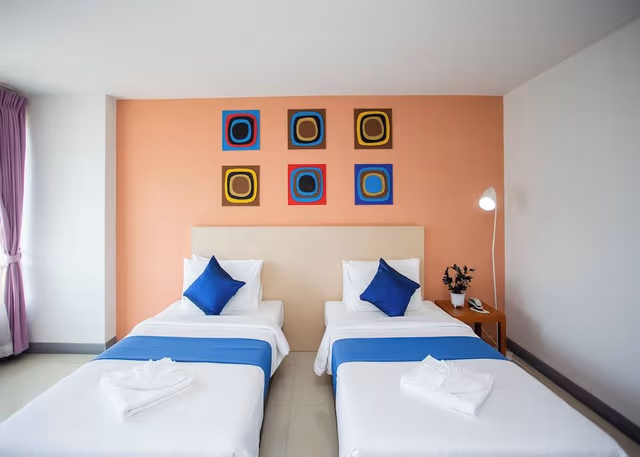 Deluxe Twin Room