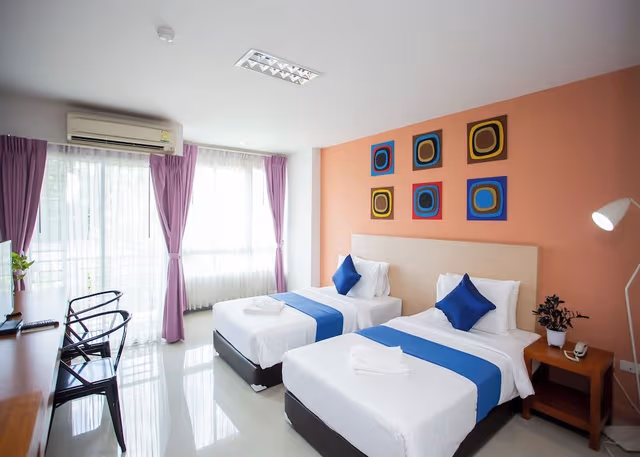 Deluxe Twin Room