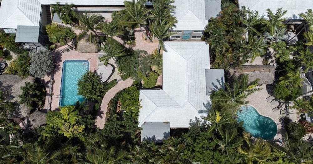 Cranes Beach House Boutique and Luxury Villas1