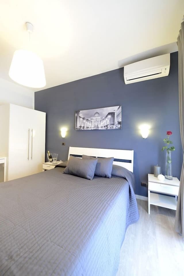 Double Room, Balcony, City View (San Pietro)