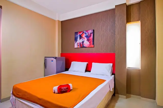 RedDoorz Room