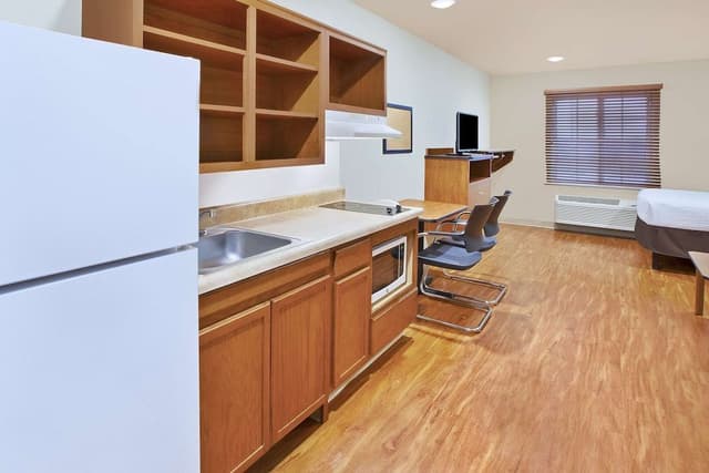 Room, 1 Queen Bed, Accessible, Non Smoking (Bathtub)