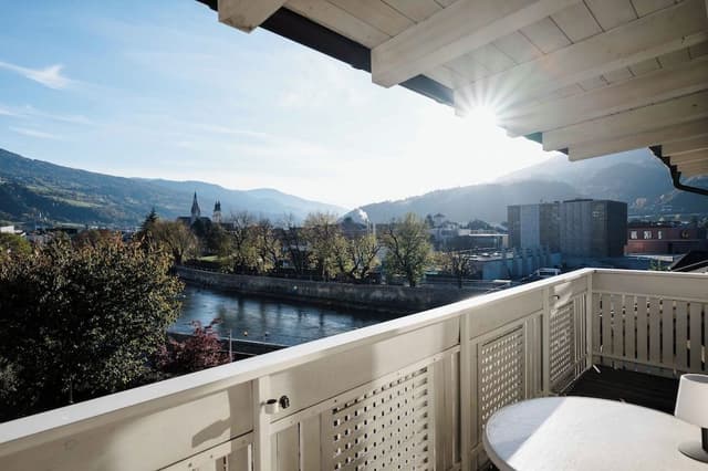 Apartment, Balcony