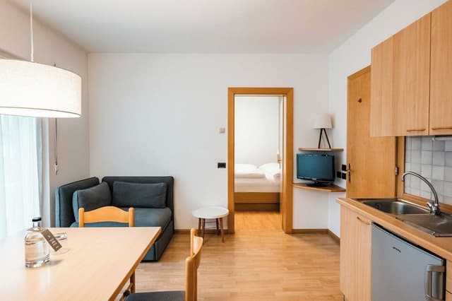 Apartment, Balcony
