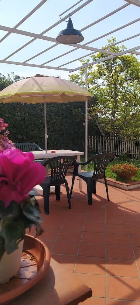 Suite, 1 Bedroom, Kitchen, Ground Floor