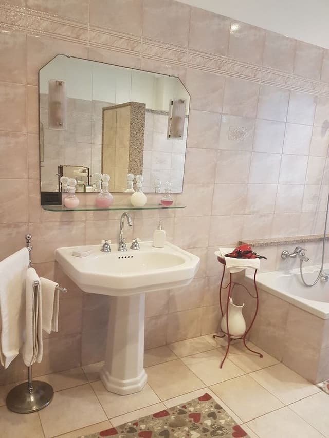 Double or Twin Room, Private Bathroom