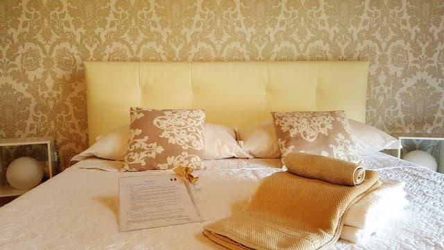 Standard Double Room, Shared Bathroom