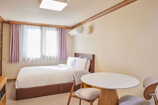 Hotel 15PY, Double Room - Free Access to Sauna & Jjimjil Once During Stay